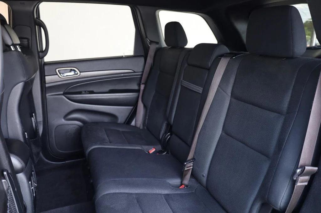 used 2016 Jeep Grand Cherokee car, priced at $15,957