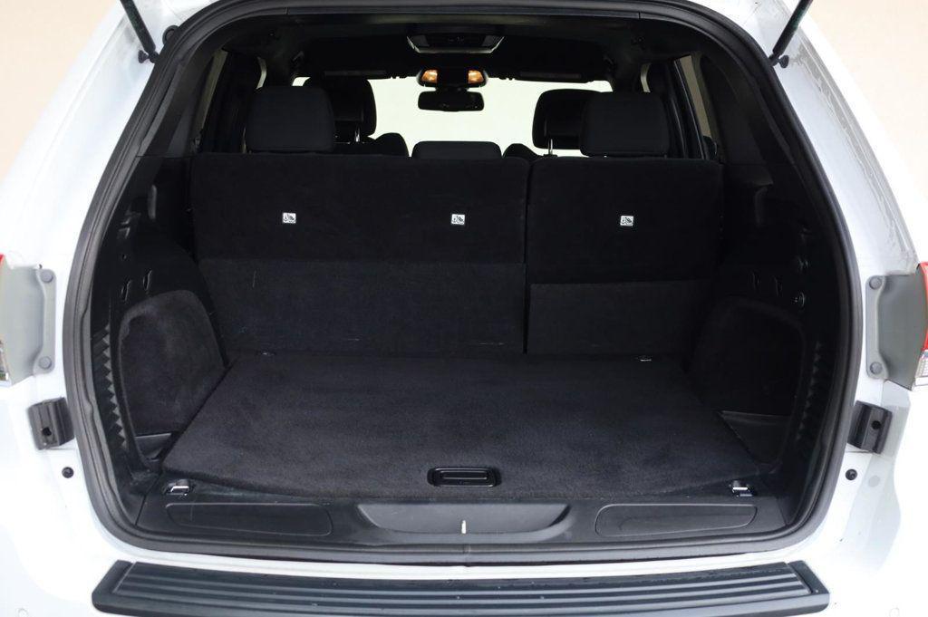 used 2016 Jeep Grand Cherokee car, priced at $15,957