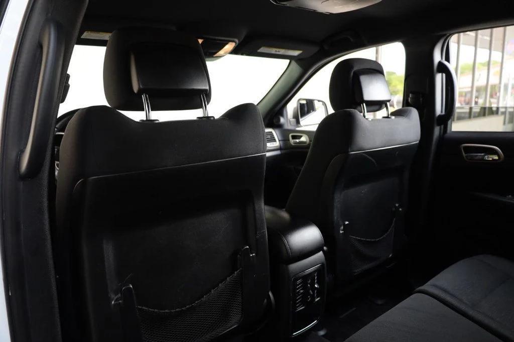 used 2016 Jeep Grand Cherokee car, priced at $15,957
