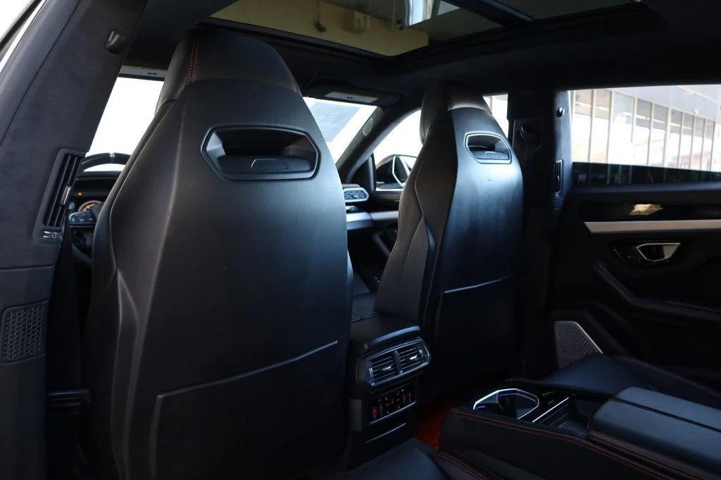 used 2019 Lamborghini Urus car, priced at $146,997