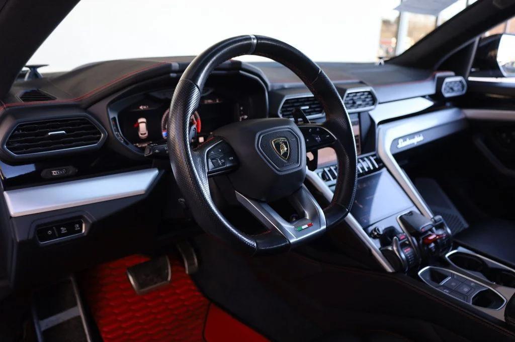 used 2019 Lamborghini Urus car, priced at $147,957