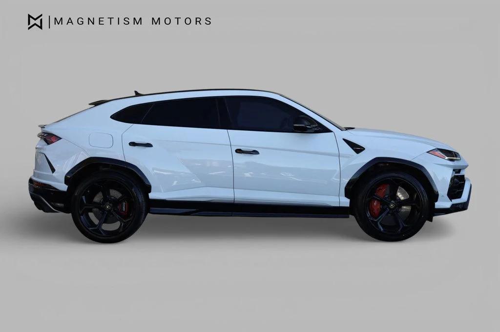 used 2019 Lamborghini Urus car, priced at $147,957