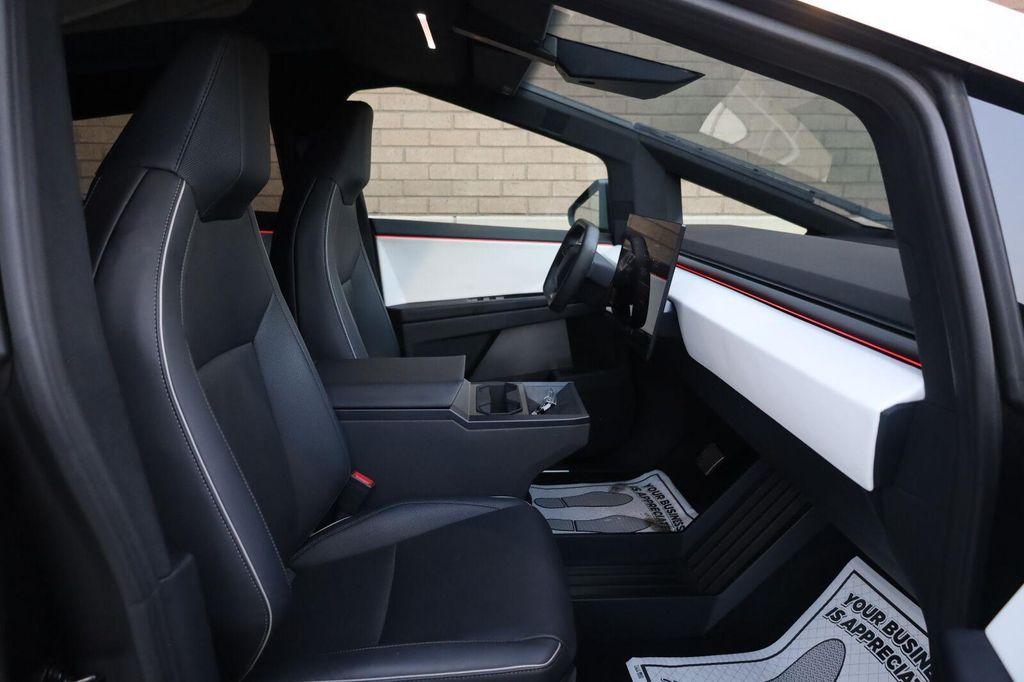 Tesla Cybertruck view 29