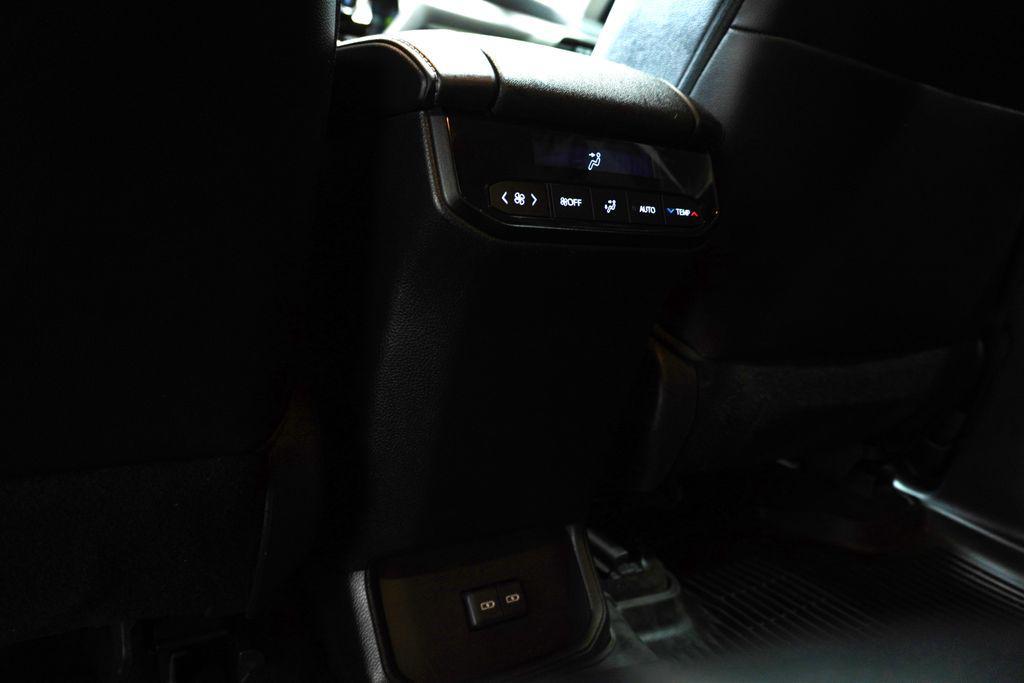 used 2023 Toyota Highlander car, priced at $37,550