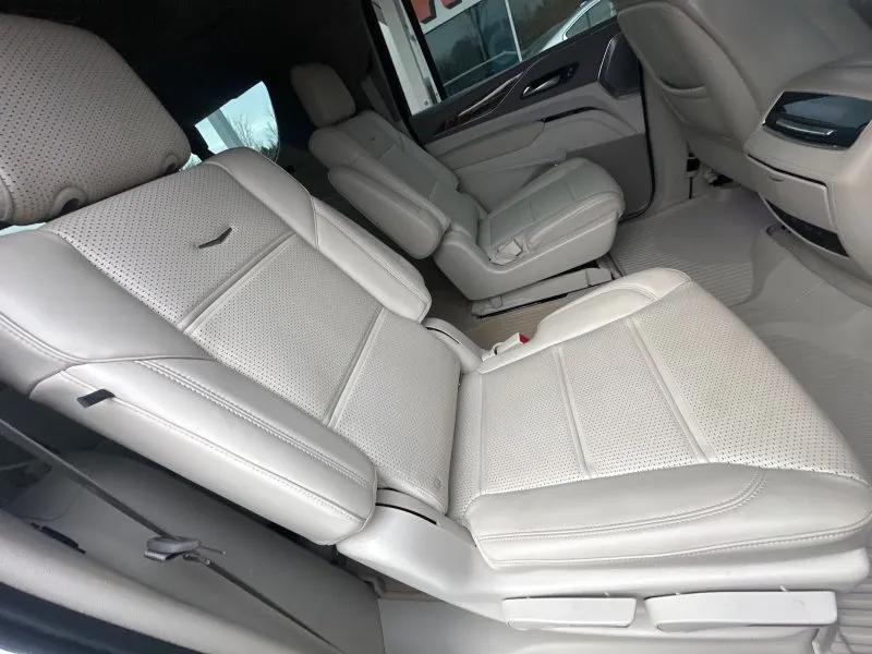 used 2021 Cadillac Escalade ESV car, priced at $45,473