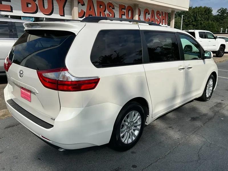 used 2015 Toyota Sienna car, priced at $15,754