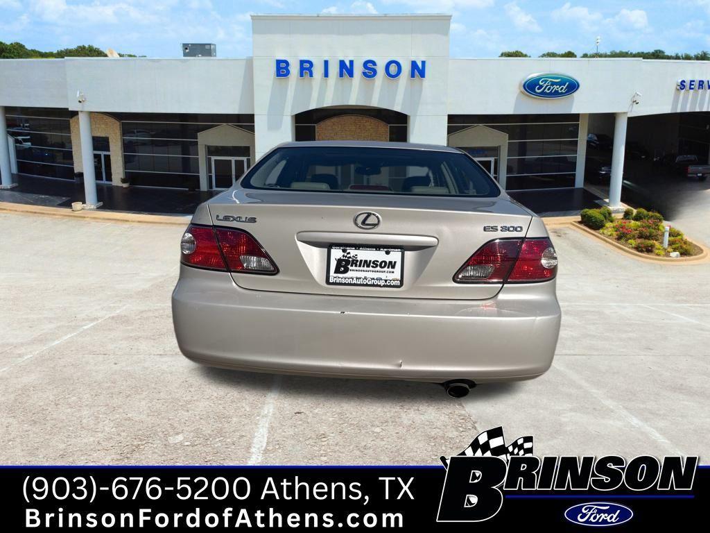 used 2002 Lexus ES 300 car, priced at $4,997