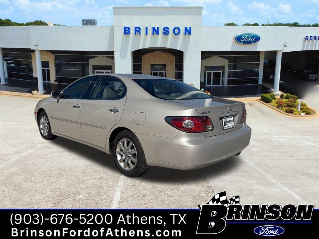 used 2002 Lexus ES 300 car, priced at $4,997