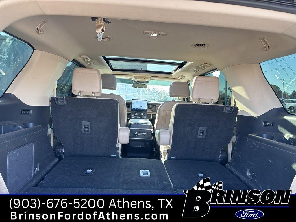 used 2022 Ford Expedition car, priced at $29,991