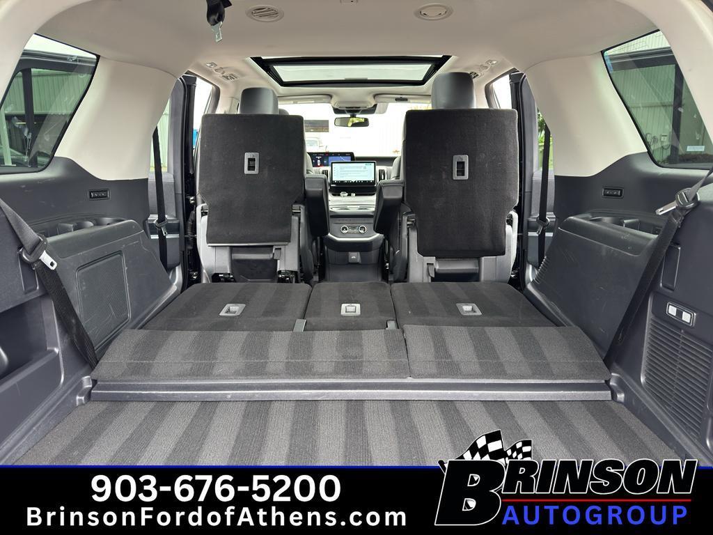 used 2025 Ford Expedition car, priced at $65,293
