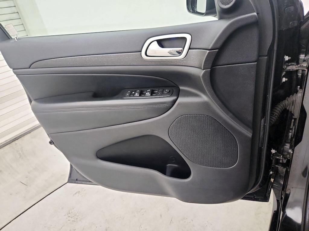 used 2015 Jeep Grand Cherokee car, priced at $15,998