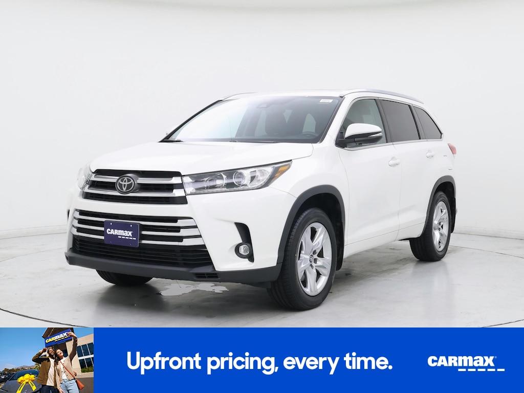 used 2019 Toyota Highlander car, priced at $34,998
