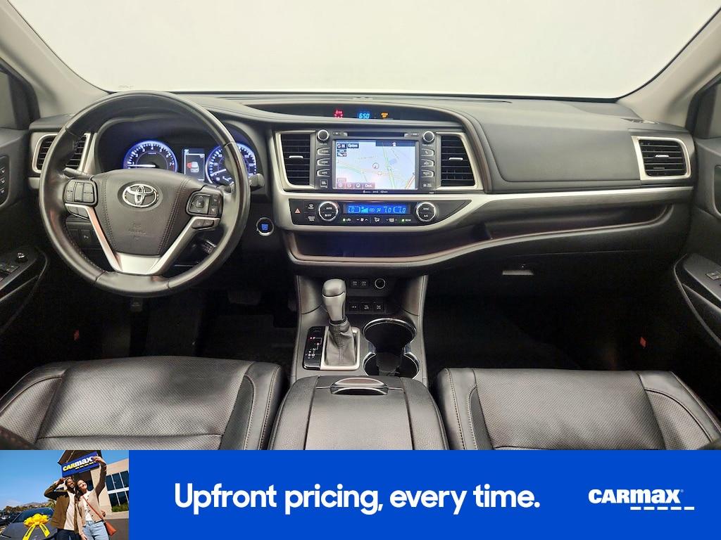 used 2019 Toyota Highlander car, priced at $34,998