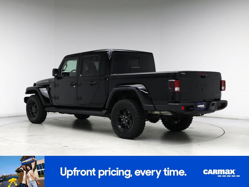 used 2025 Jeep Gladiator car, priced at $42,998