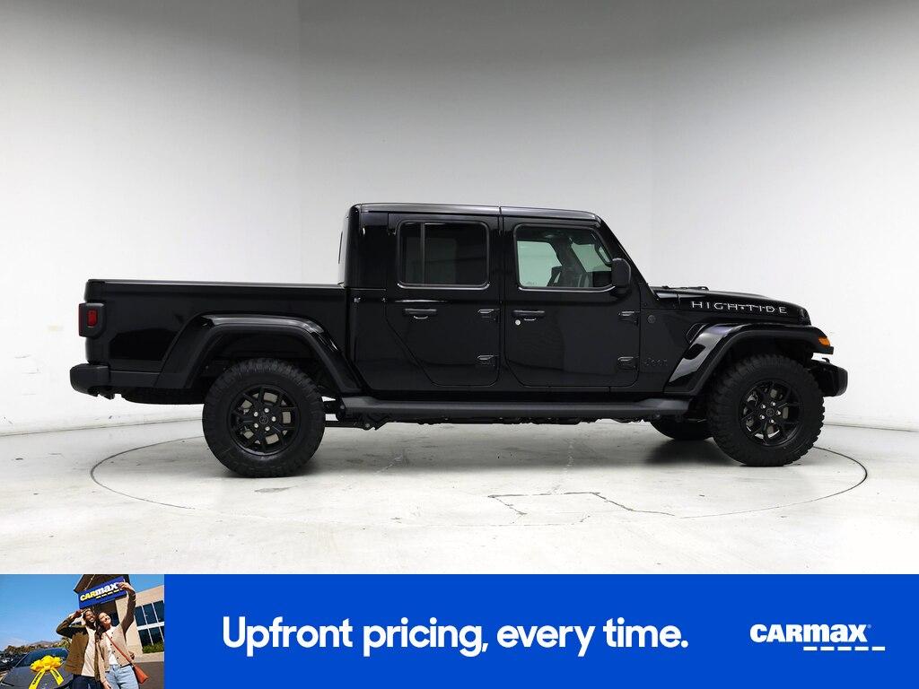 used 2025 Jeep Gladiator car, priced at $41,998