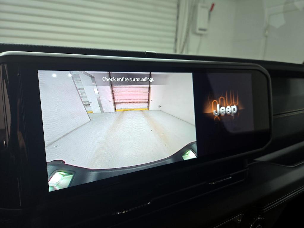 used 2025 Jeep Gladiator car, priced at $42,998