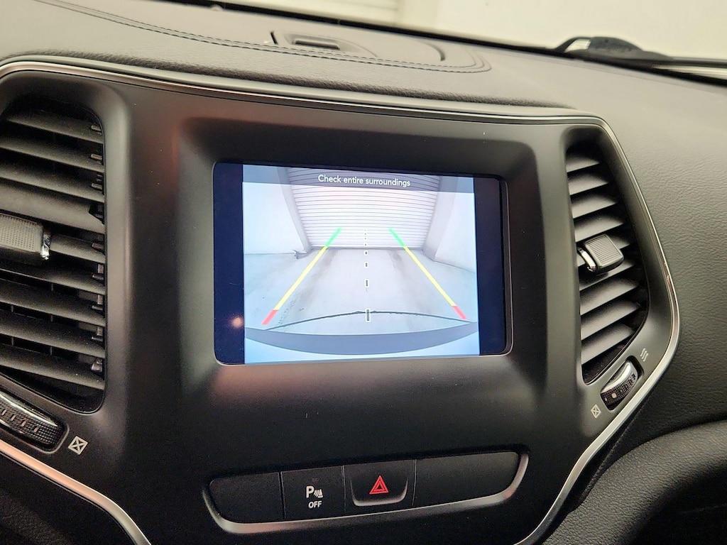 used 2020 Jeep Cherokee car, priced at $16,998