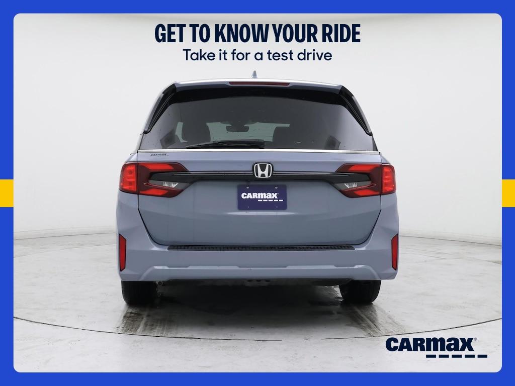 used 2025 Honda Odyssey car, priced at $35,998
