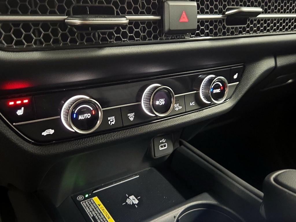 used 2025 Honda HR-V car, priced at $29,998