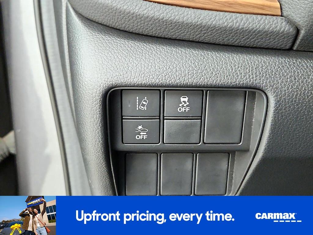 used 2017 Honda CR-V car, priced at $24,998