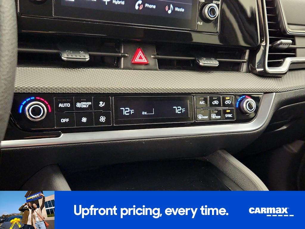 used 2024 Kia Sportage Hybrid car, priced at $27,998