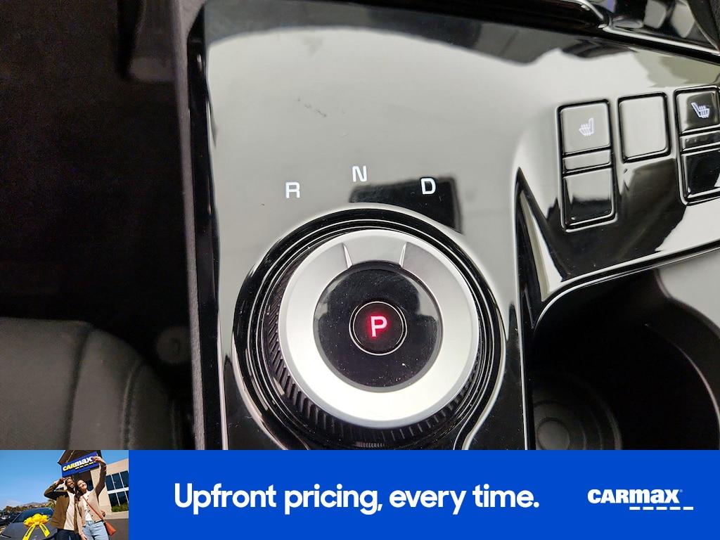 used 2024 Kia Sportage Hybrid car, priced at $27,998