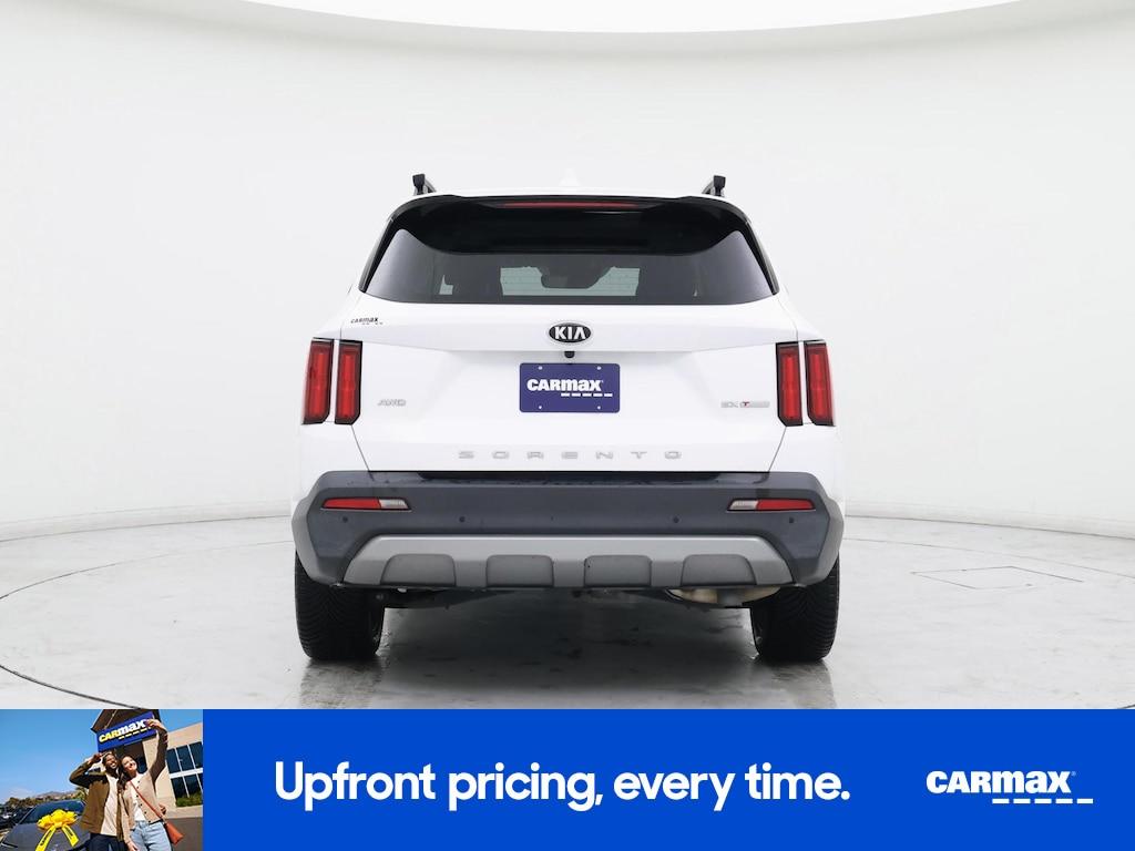 used 2021 Kia Sorento car, priced at $28,998