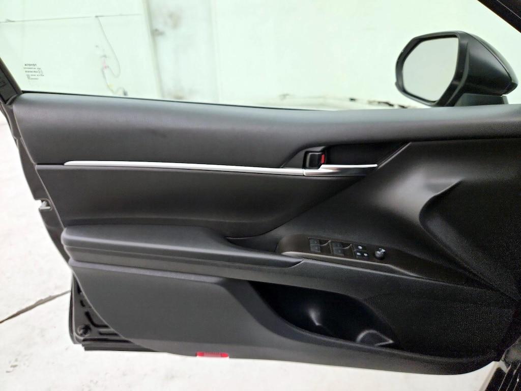 used 2021 Toyota Camry Hybrid car, priced at $24,998