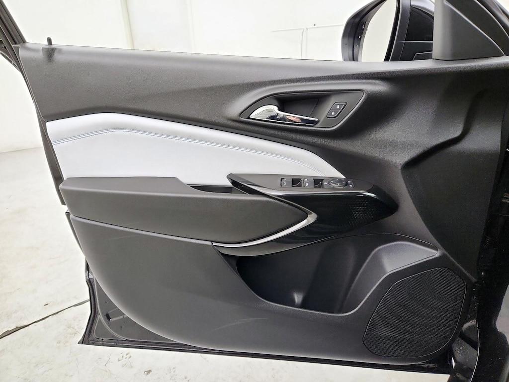 used 2024 Chevrolet Trax car, priced at $22,998