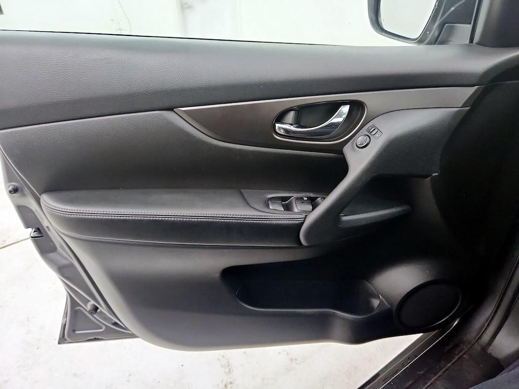 used 2014 Nissan Rogue car, priced at $12,599