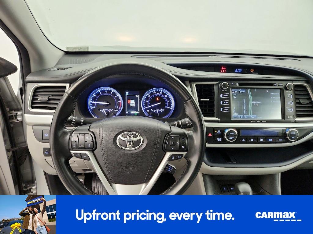 used 2018 Toyota Highlander car, priced at $25,998