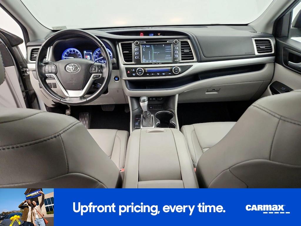 used 2018 Toyota Highlander car, priced at $25,998