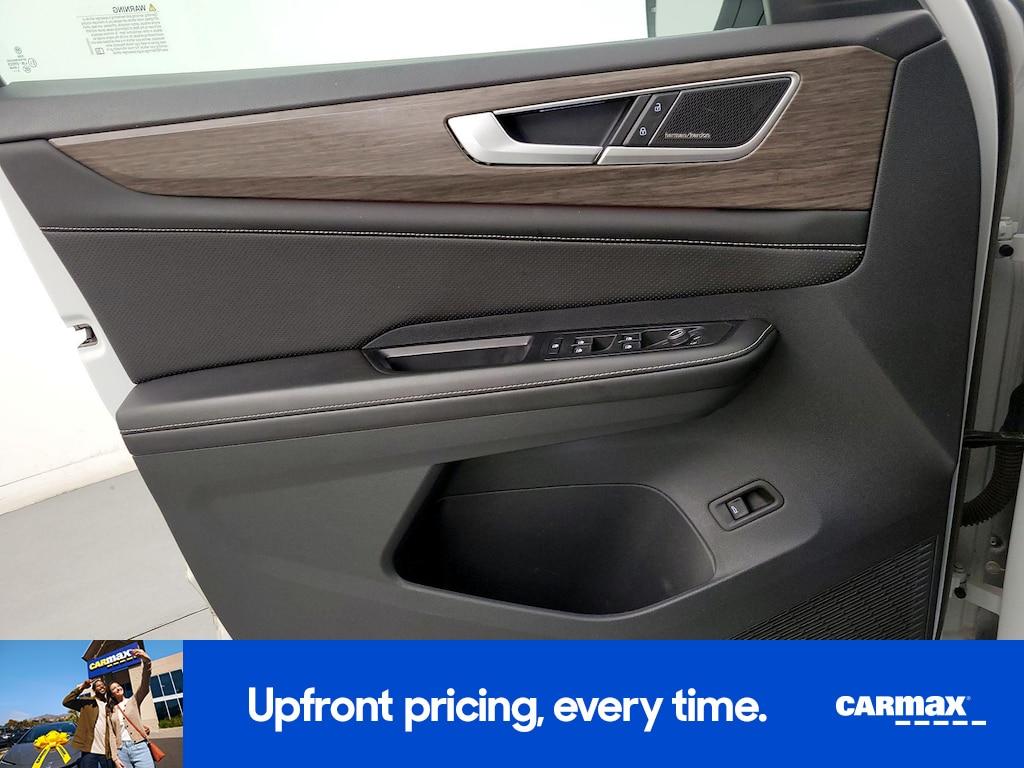 used 2024 Volkswagen Atlas car, priced at $36,998