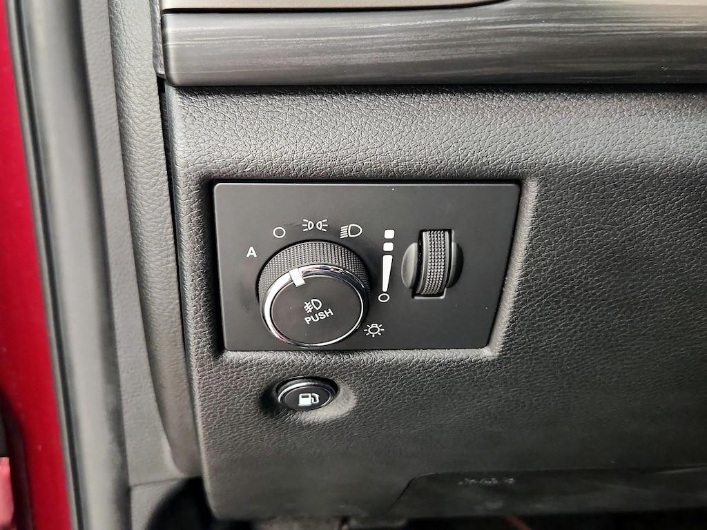 used 2022 Jeep Grand Cherokee WK car, priced at $26,998