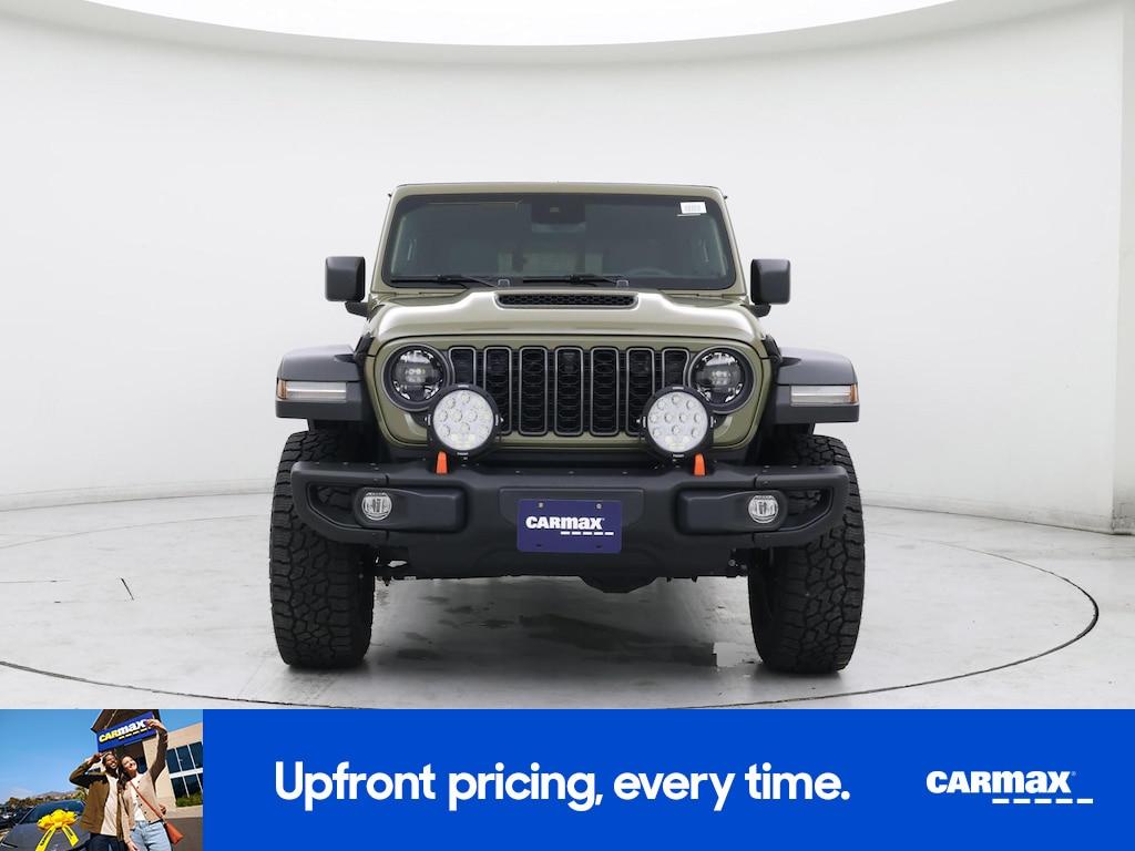 used 2025 Jeep Gladiator car, priced at $46,998