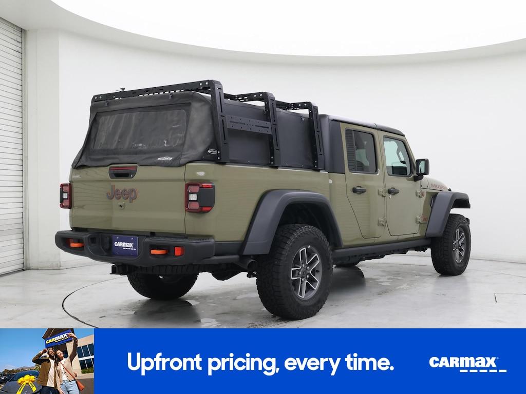 used 2025 Jeep Gladiator car, priced at $46,998