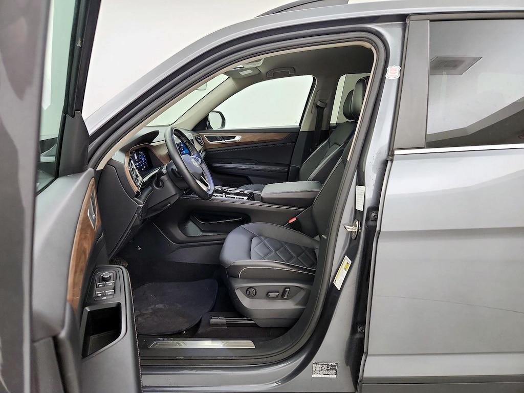 used 2024 Volkswagen Atlas car, priced at $29,998