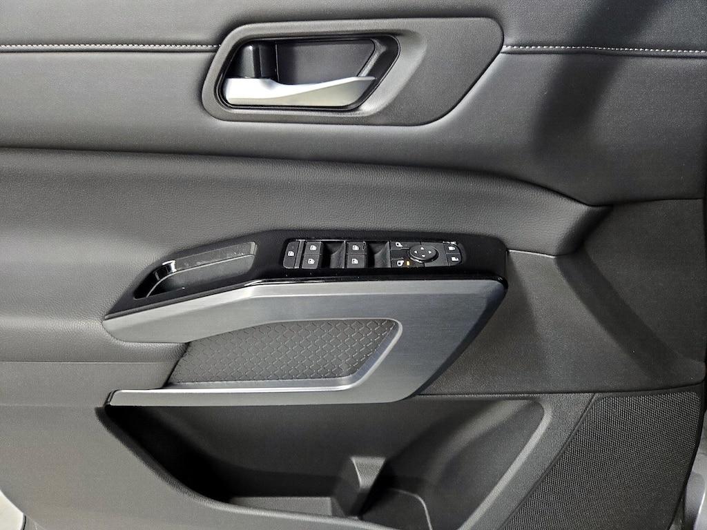 used 2024 Nissan Pathfinder car, priced at $34,998