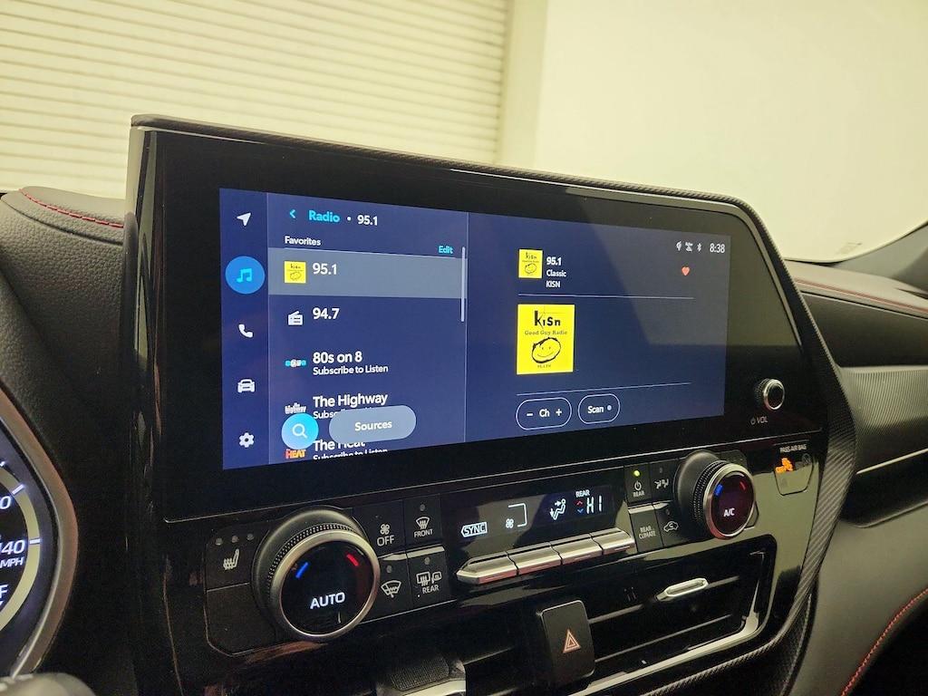 used 2023 Toyota Highlander car, priced at $38,998