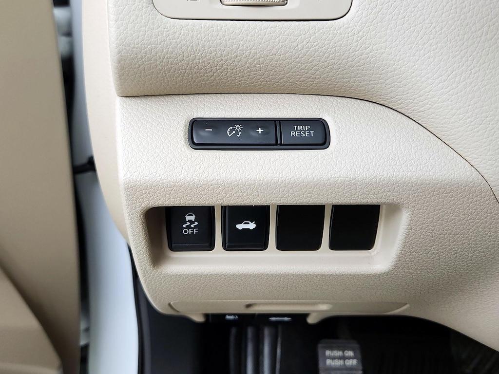 used 2015 Nissan Altima car, priced at $13,998