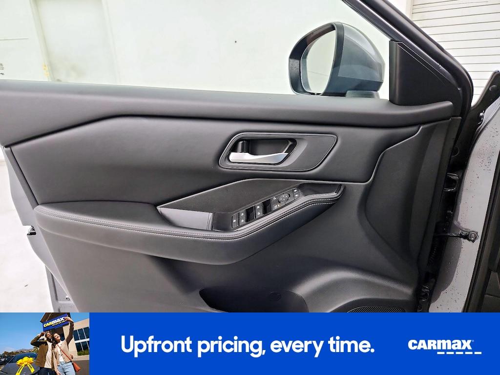 used 2025 Nissan Rogue car, priced at $23,998
