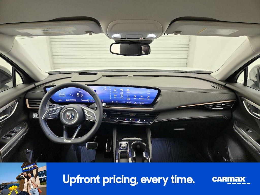 used 2024 Buick Envision car, priced at $30,998