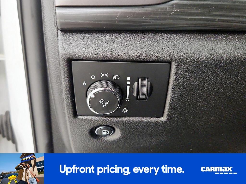 used 2019 Jeep Grand Cherokee car, priced at $23,998