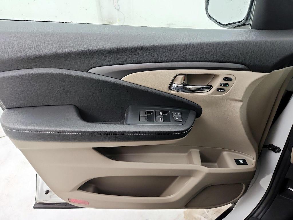 used 2023 Honda Ridgeline car, priced at $33,998