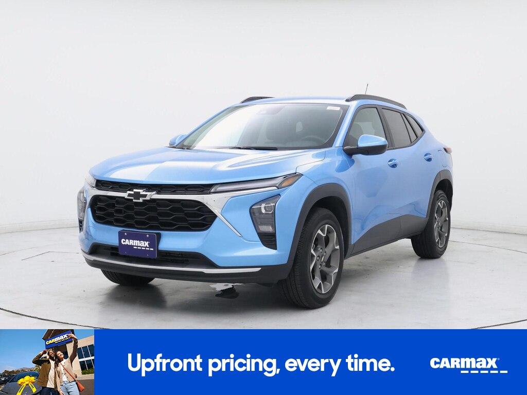 used 2025 Chevrolet Trax car, priced at $22,998