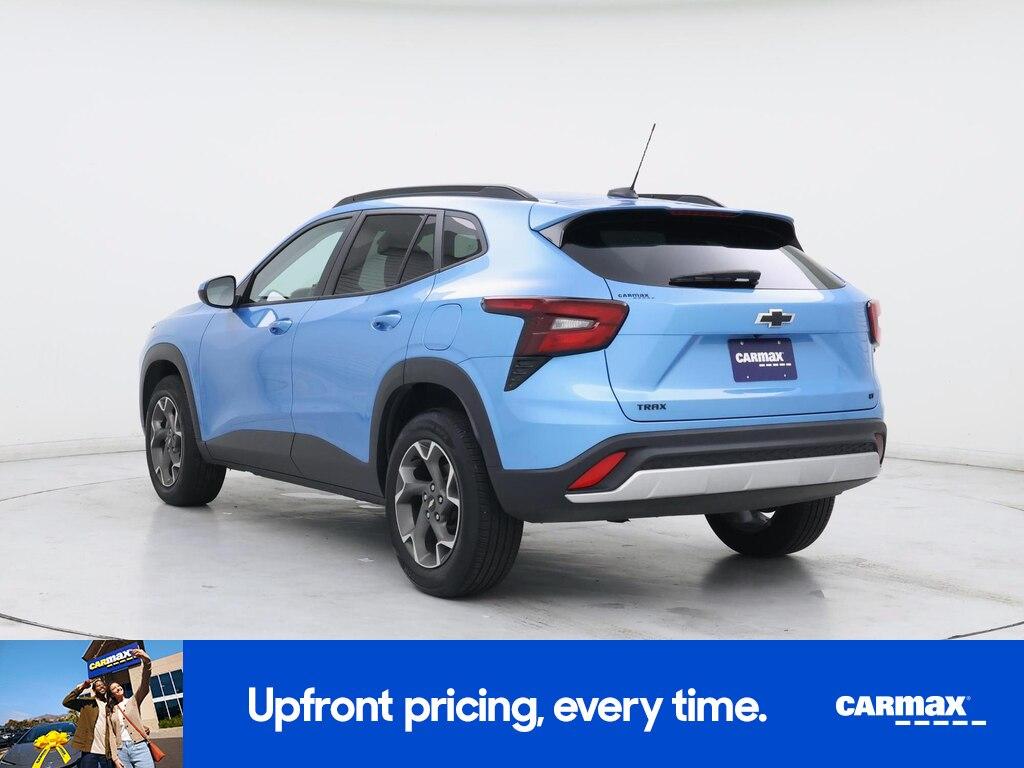 used 2025 Chevrolet Trax car, priced at $22,998