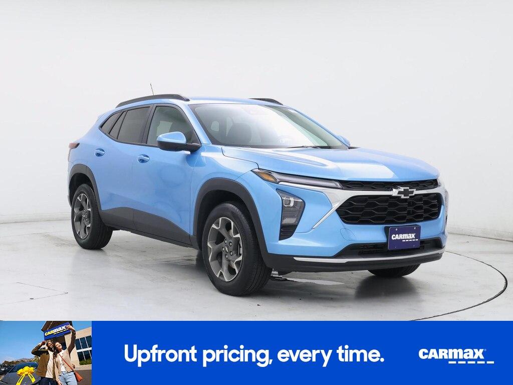 used 2025 Chevrolet Trax car, priced at $22,998