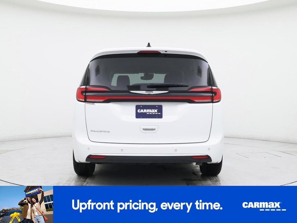 used 2023 Chrysler Pacifica car, priced at $24,998