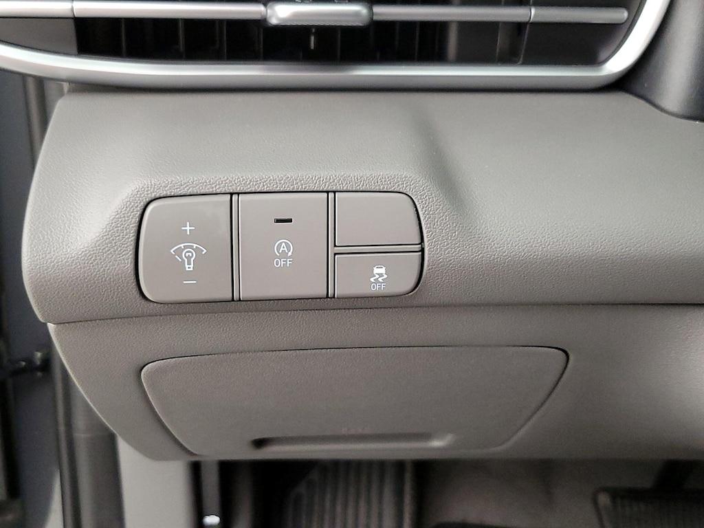 used 2025 Hyundai Elantra car, priced at $20,998