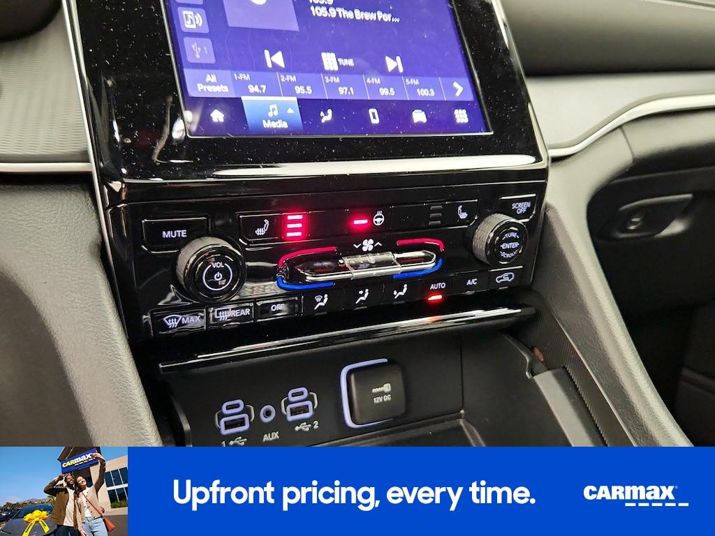 used 2025 Jeep Grand Cherokee car, priced at $34,998
